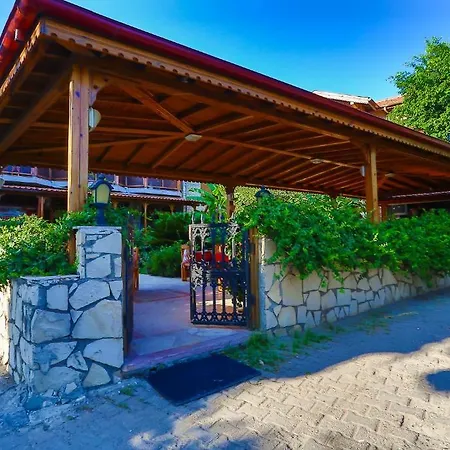 Oenemli Apartman *